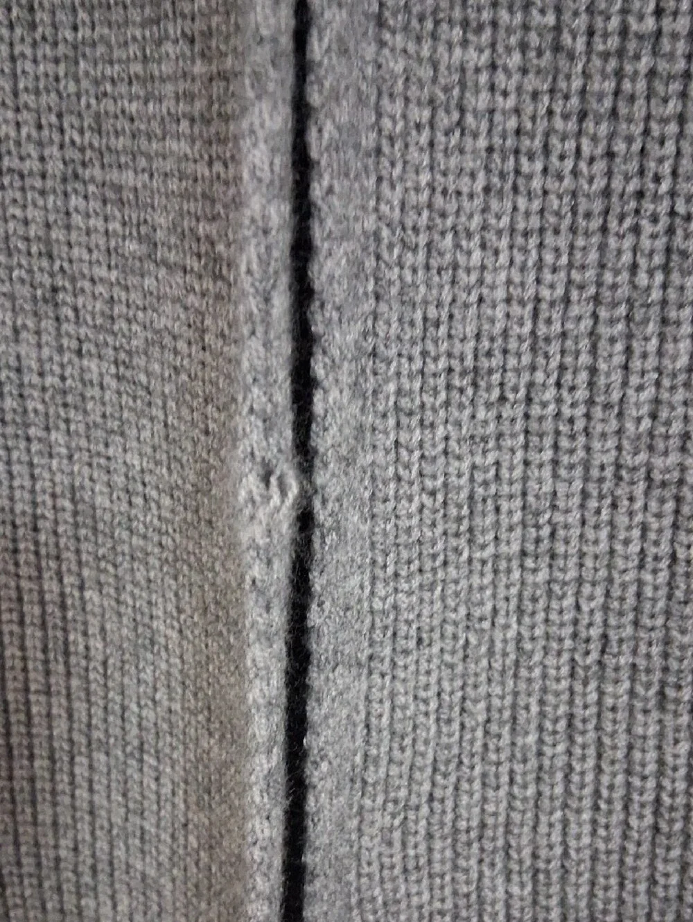 Karl Lagerfeld Gray Ribbed Knit Sweater Scarf